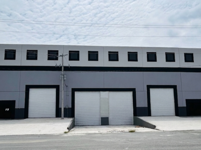 NAVE INDUSTRIAL EN RENTA ESCOBEDO. 3,800 m2